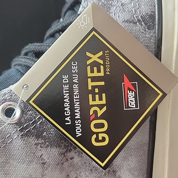 Converse High Top Brand new. - Picture 6 of 14